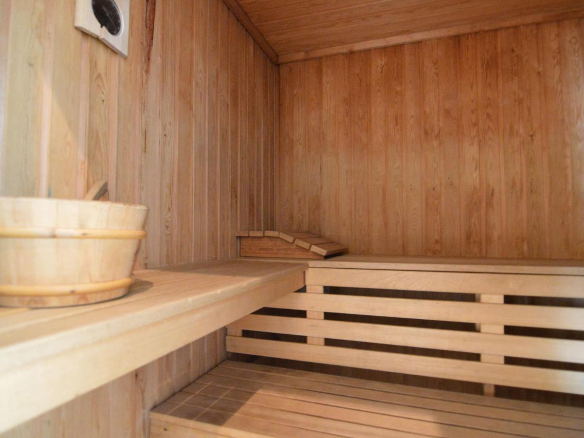 Holiday Home With Pool Sauna ลุนเทเรน ภายนอก รูปภาพ